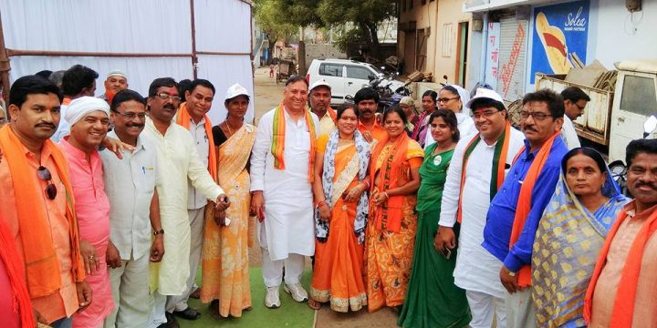 जनसम्पर्क पदयात्रा धमतरी नगर